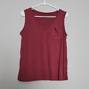 Women's Sleeveless V-Neck Top - Red